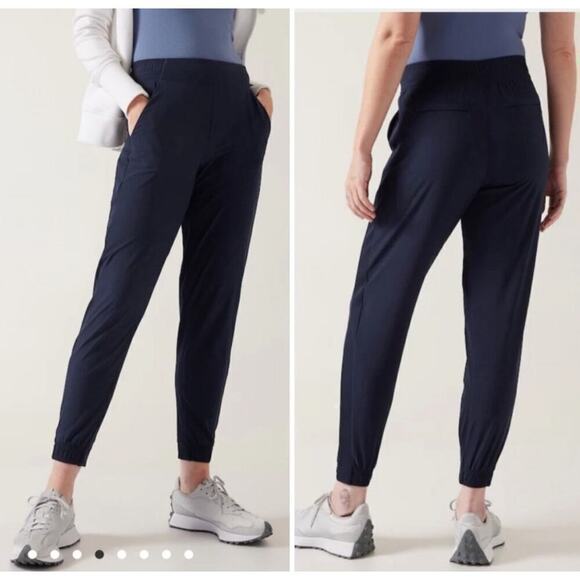 Athleta Pants - Athleta Brooklyn Jogger Women’s Size 4 Navy